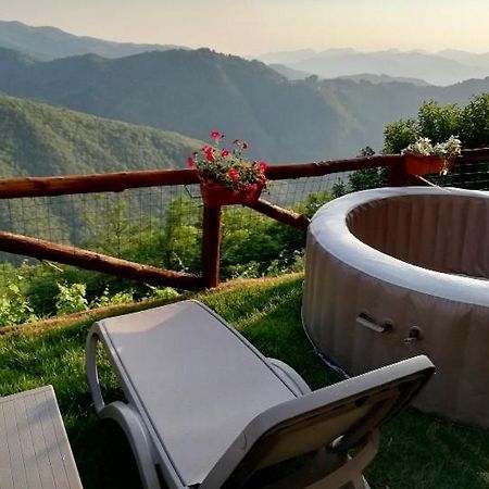 Home Holidays Crasciana, Con Terrazza Vista Sulle Alpi Apuane. Экстерьер фото
